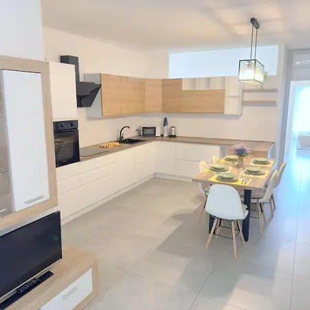 Holiday home Lilibet, La Tua In Relax Villasimius