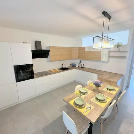 Lilibet, La Tua In Relax Holiday home